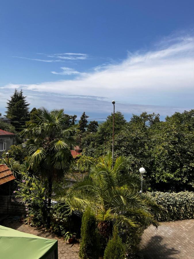 Guest House Nino Makhinjauri Εξωτερικό φωτογραφία