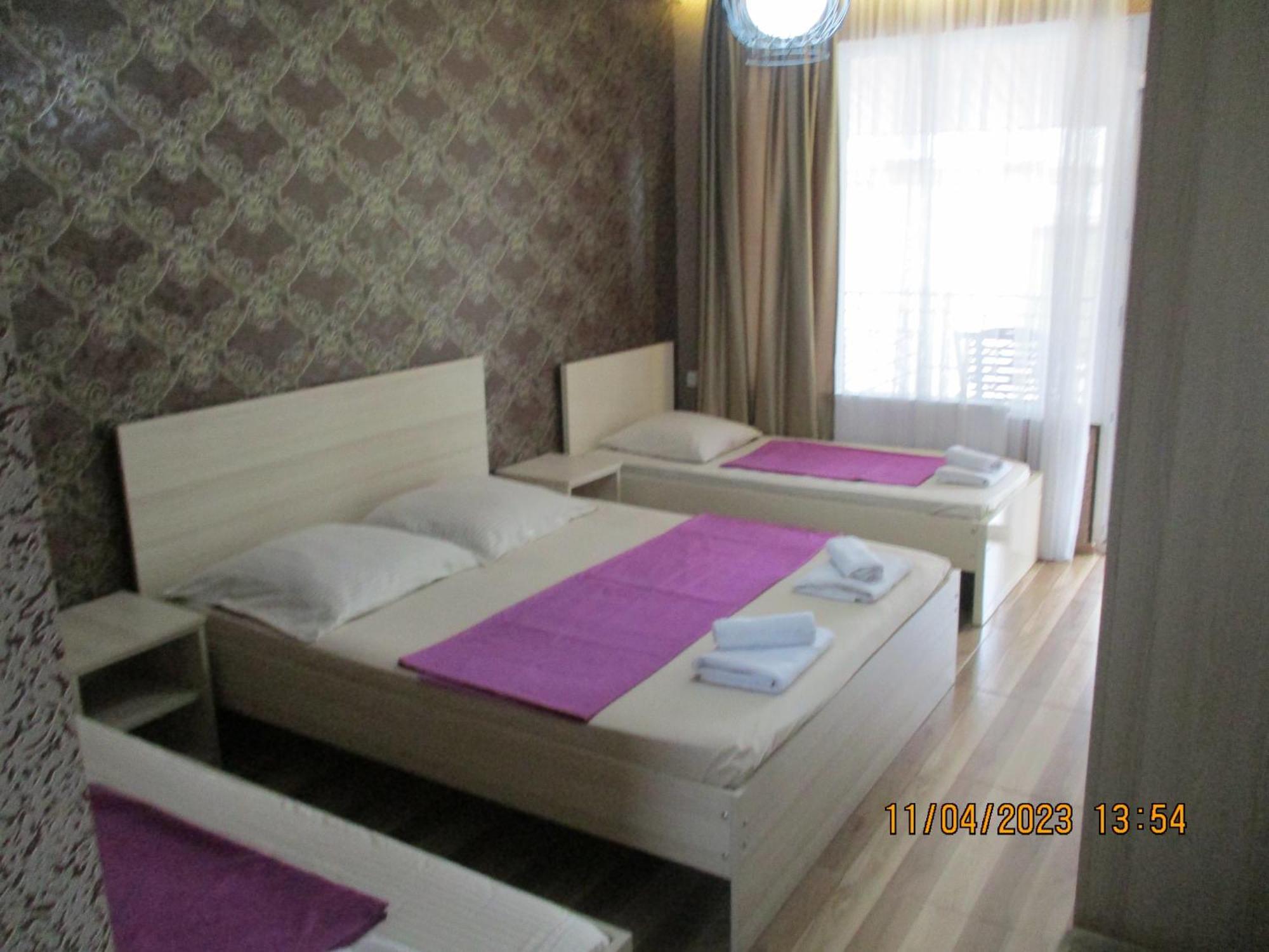 Guest House Nino Makhinjauri Δωμάτιο φωτογραφία