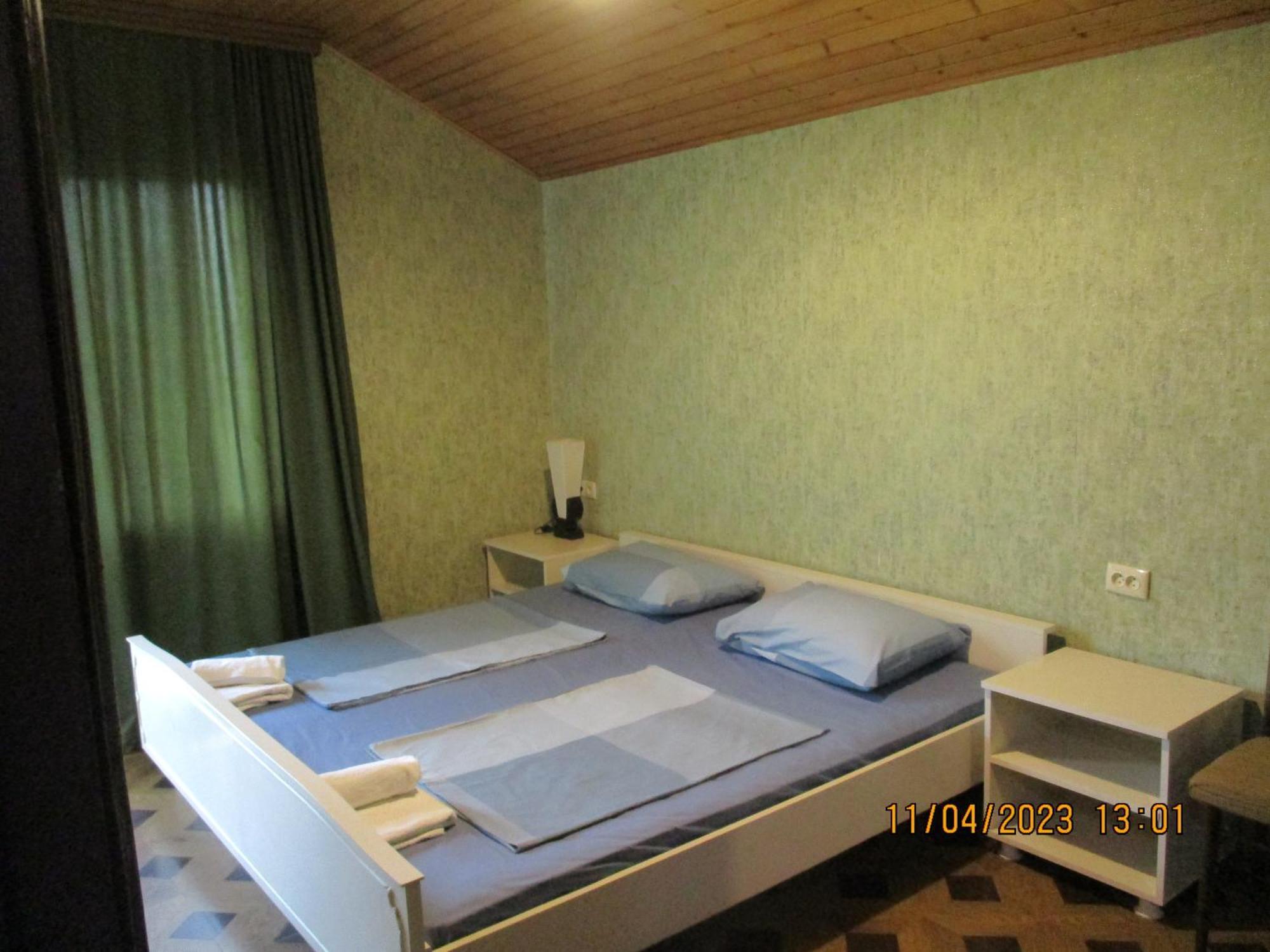 Guest House Nino Makhinjauri Δωμάτιο φωτογραφία