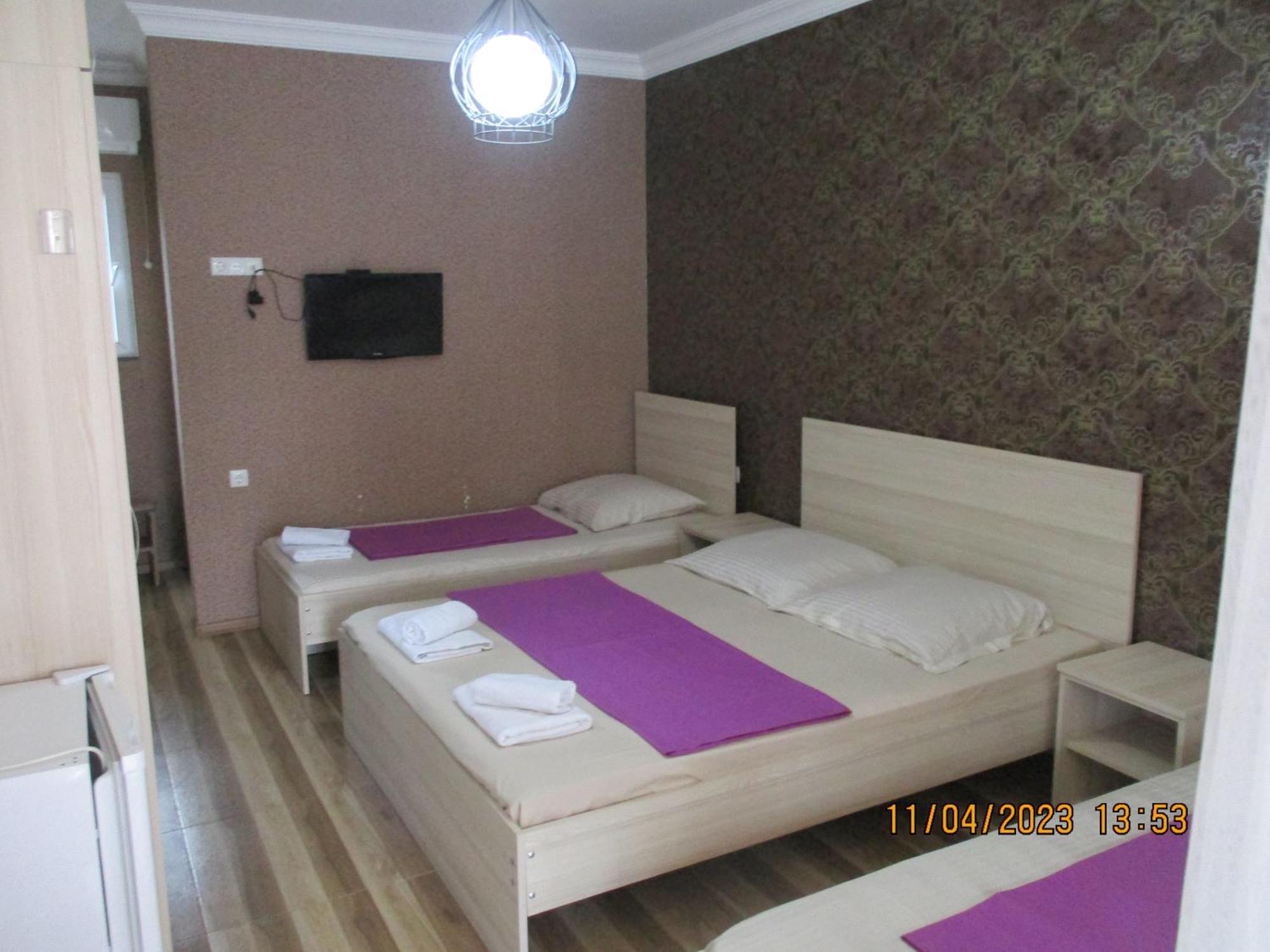 Guest House Nino Makhinjauri Δωμάτιο φωτογραφία
