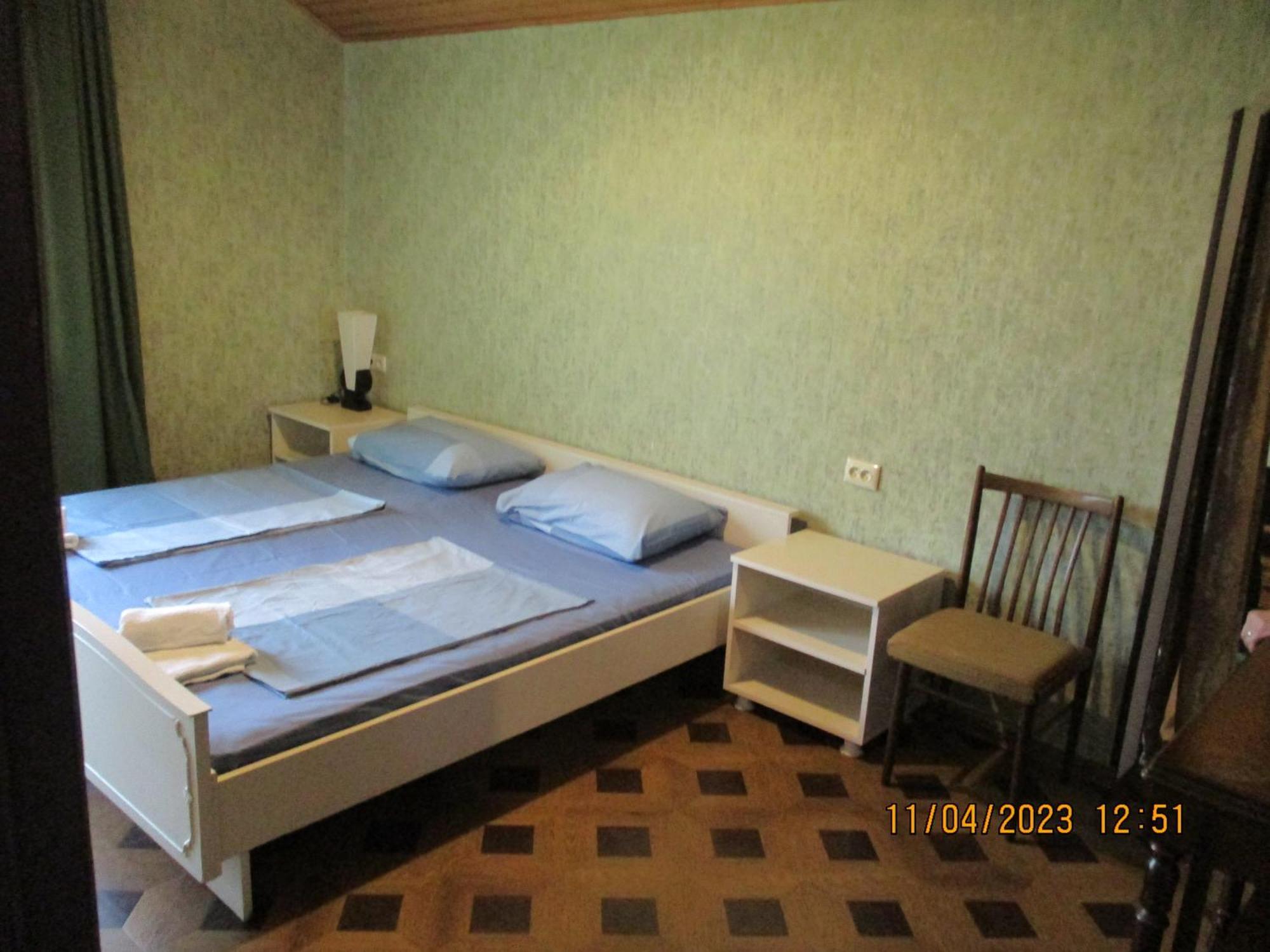 Guest House Nino Makhinjauri Δωμάτιο φωτογραφία